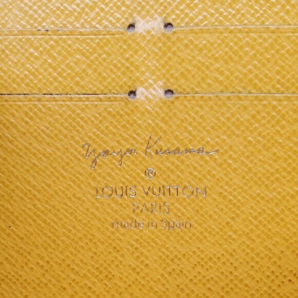 Louis Vuitton Zippy Monogram Wallet - Picture 14 of 15